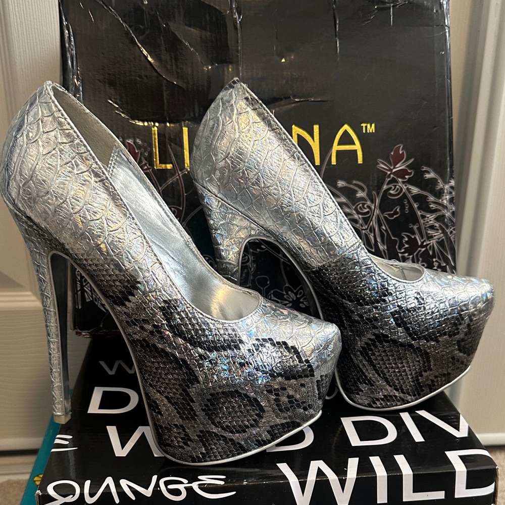 Liliana Silver Snakeskin Platform Heels